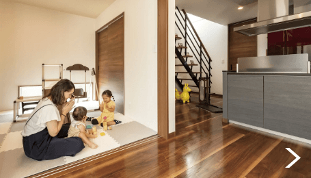 親子 団欒風景 写真