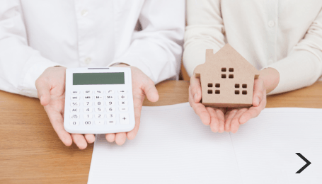 電卓 手元 写真